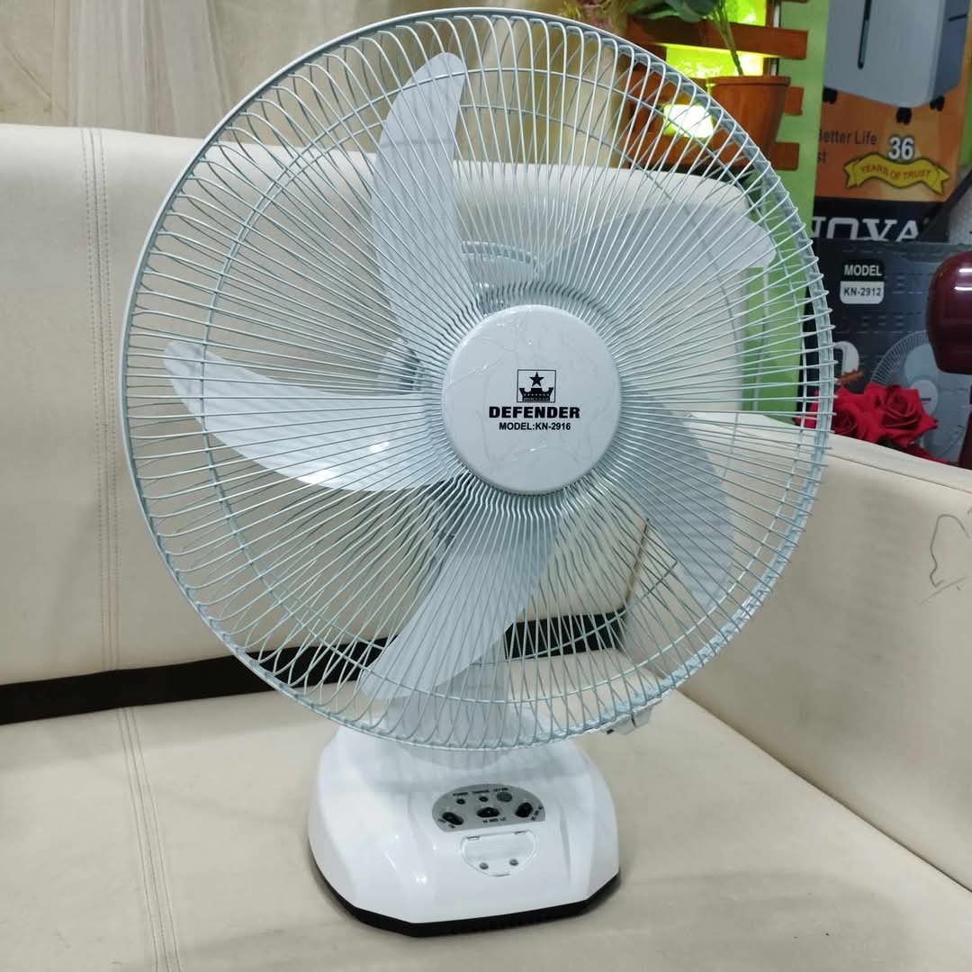 Defender 2916 rechargeable table fan